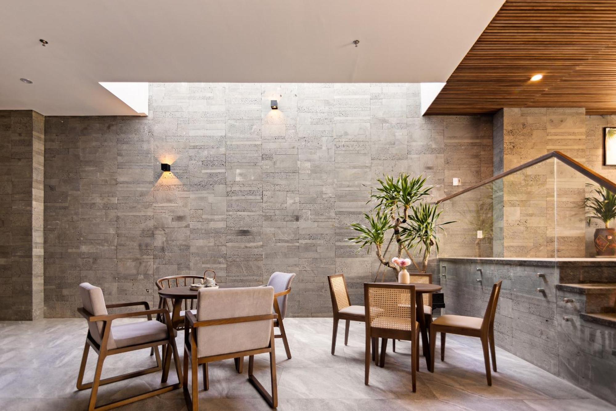 Hoang Thinh Hotel & Apartment Danang Esterno foto
