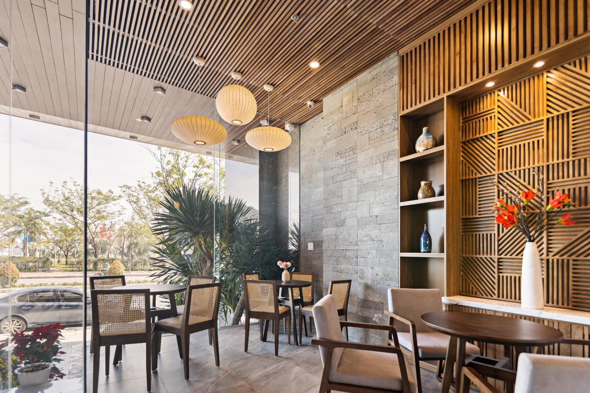 Hoang Thinh Hotel & Apartment Danang Esterno foto