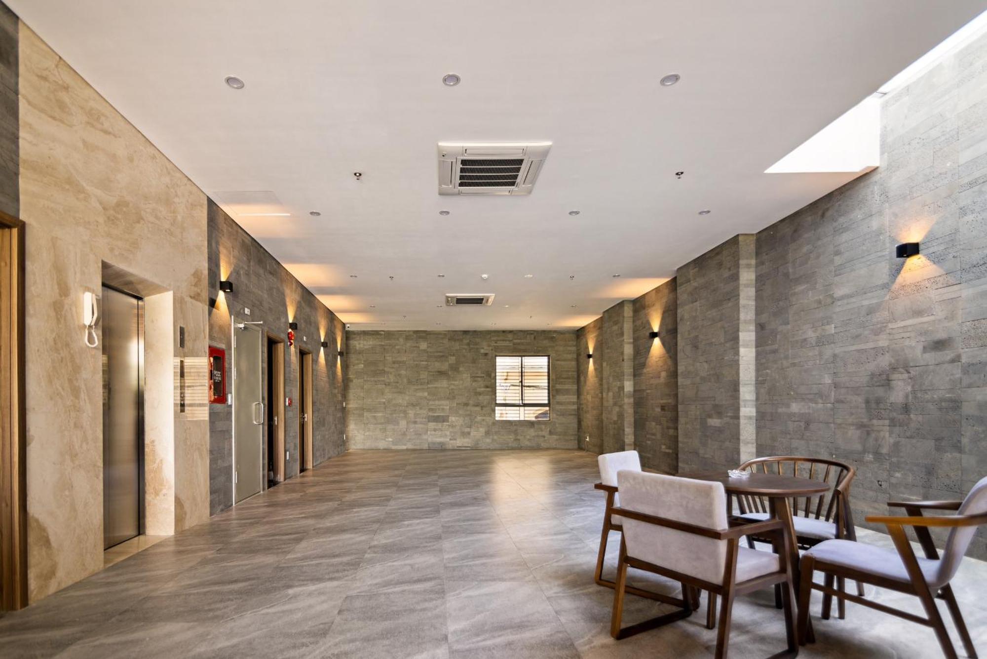 Hoang Thinh Hotel & Apartment Danang Esterno foto
